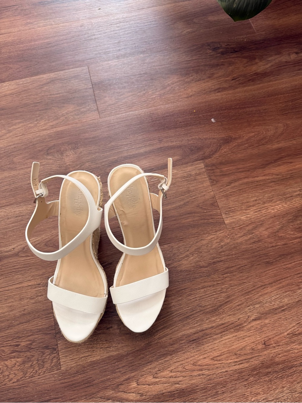 Charlotte Russe Cream Espadrille Platform Wedge Sandals - Picture 5 of 8